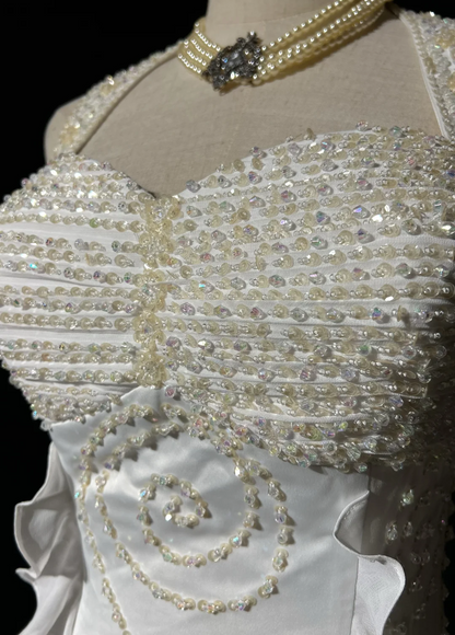 Unique Bridal Dress A line Halter Wedding Dress With Beads Layers White 90s Chiffon Wedding Dresses Vintage Bride Dress Bridal Gowns DH1263