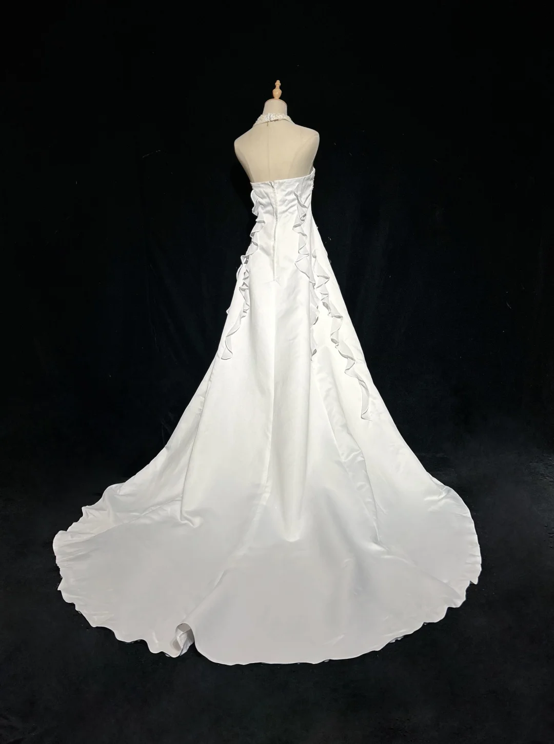 Unique Bridal Dress A line Halter Wedding Dress With Beads Layers White 90s Chiffon Wedding Dresses Vintage Bride Dress Bridal Gowns DH1263