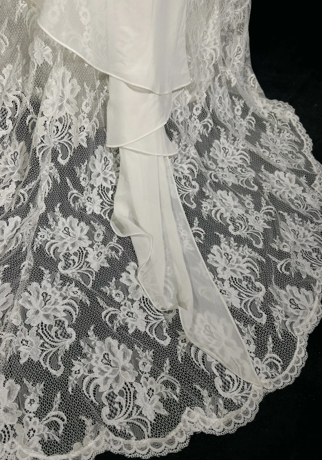 Unique Bridal Dress Mermaid One Shoulder Chiffon White Lace Wedding Dress With Beads 90s Wedding Dresses Vintage Bride Dress Bridal Gowns DH1264