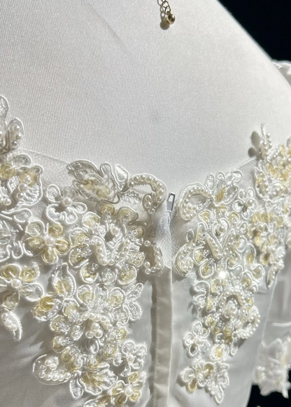 Princess Bridal Gown Ball Gown Square Neck Tulle 1960s Wedding Dress With White Short Sleeves Lace Wedding Dresses Vintage 80s Wedding Gowns DH1266