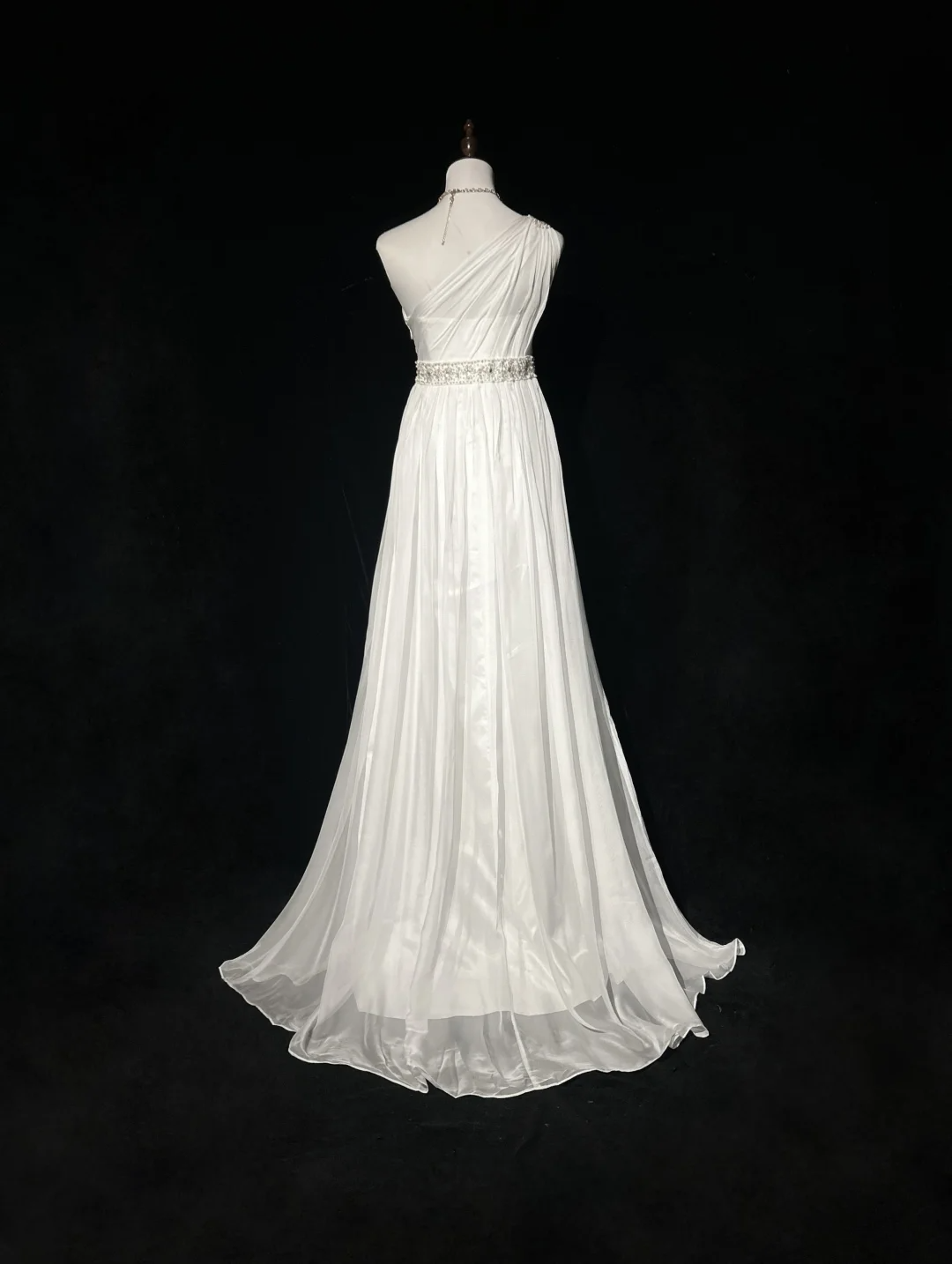 Unique Bridal Dress A line One Shoulder Chiffon White Wedding Dress With Beads 90s Wedding Dresses Vintage Bride Dress Bridal Gowns DH1268