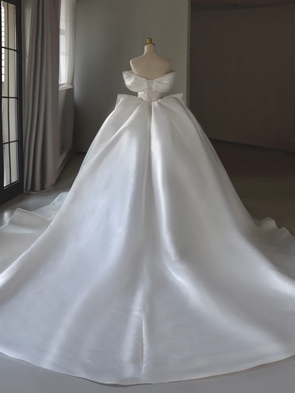 Princess Bridal Gown Ball Gown Off The Shoulder Satin Wedding Dress With White Short Sleeves Wedding Dresses Modest Wedding Gowns DH1288