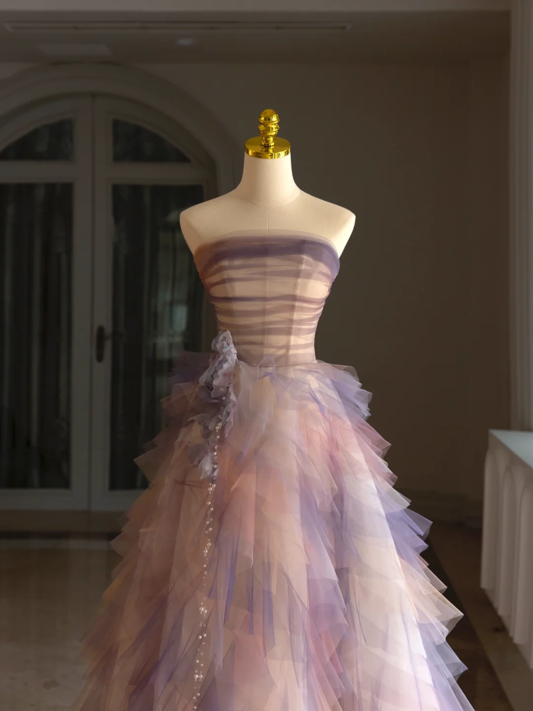 Luxury Ball Gown Strapless Sleeveless Tulle Quinceanera Dress Formal Gowns Vestido De 15 Anos Sweet 16 Dress DH1293
