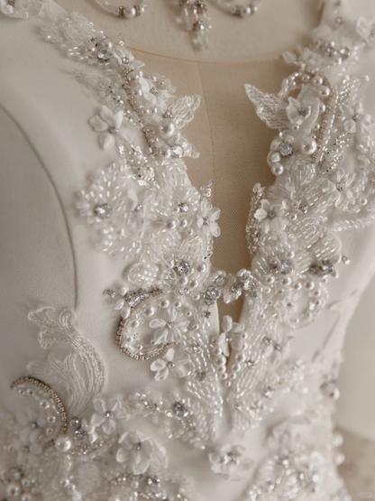 Retro Bridal Dress Mermaid V Neck Long Sleeves Satin Wedding Dress With Lace Wedding Dresses Modest Wedding Gowns DH1294