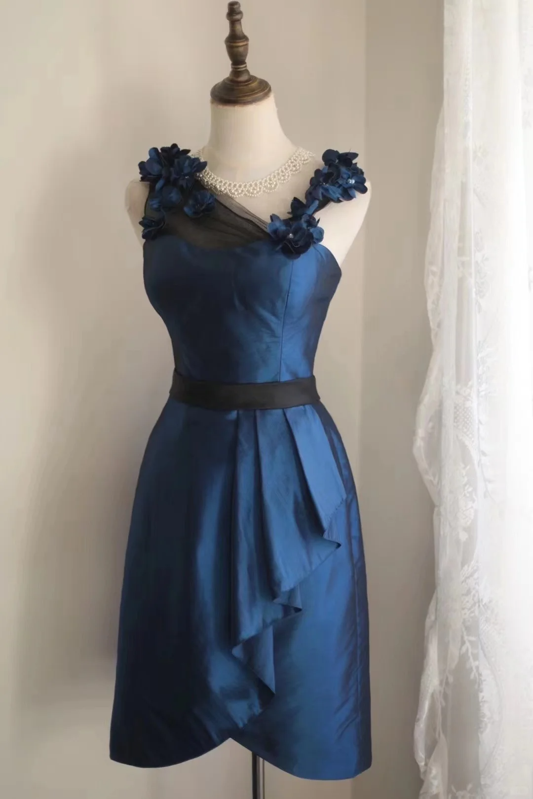 Vintage A Line Navy Blue Satin Flowers Mini Short Formal 8th Grade Homecoming Dresses Summer Middle School Hoco Dress 18th Birthday Outfits DH1310