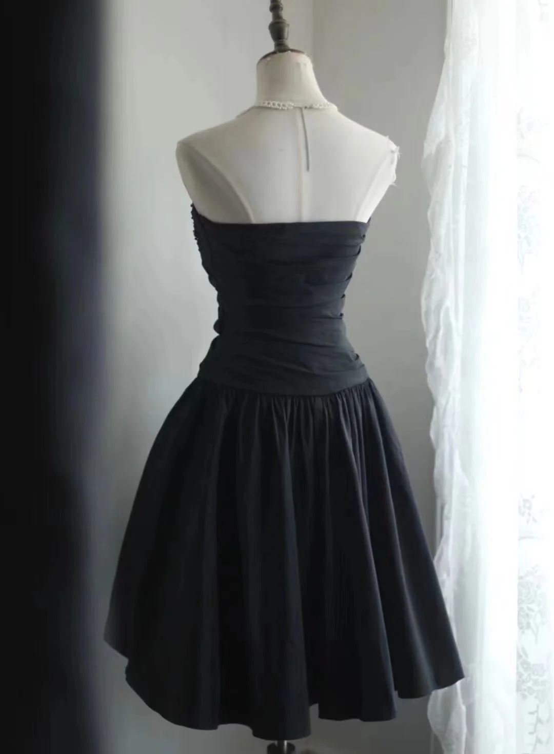 Retro A line Sweetheart Black Taffeta Mini Short Formal 8th Grade Homecoming Dresses Summer Middle School Hoco Dress 16th Birthday Outfits DH1314