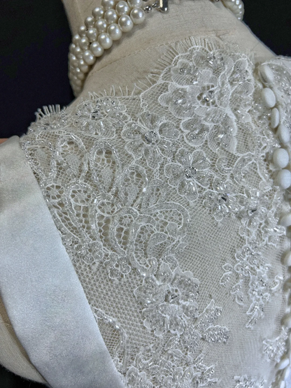 Princess Bridal Dress A line V Neck Lace Short Wedding Dress Summer Beach Wedding Dresses Modest Wedding Gowns DH1430