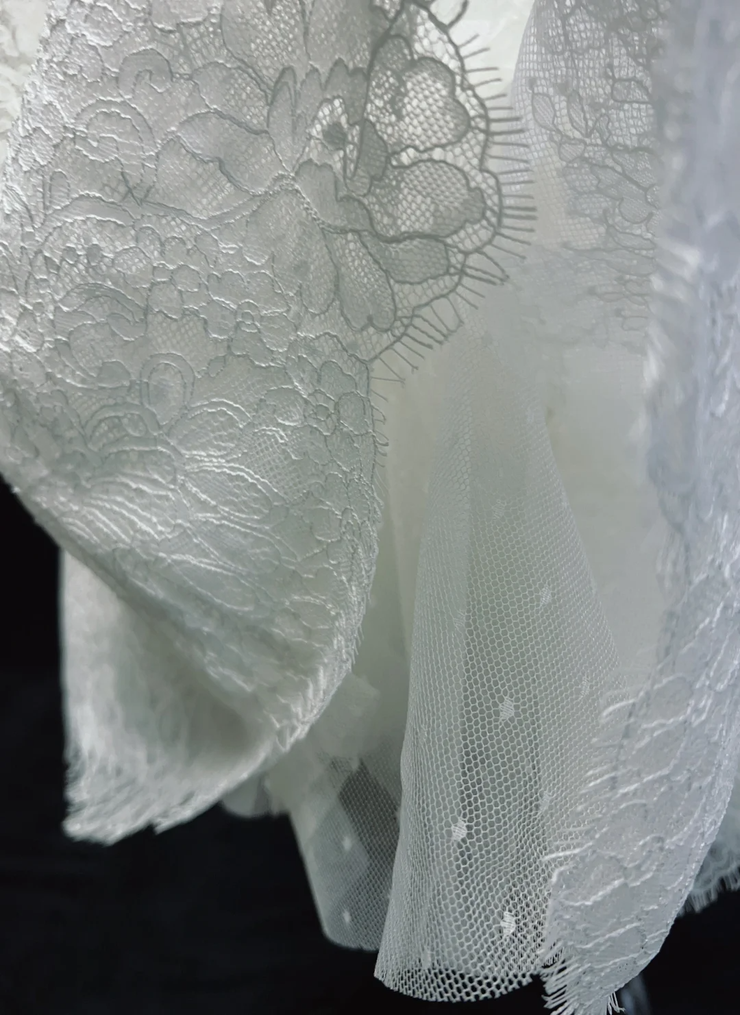 Princess Bridal Dress A line V Neck Lace Short Wedding Dress Summer Beach Wedding Dresses Modest Wedding Gowns DH1430