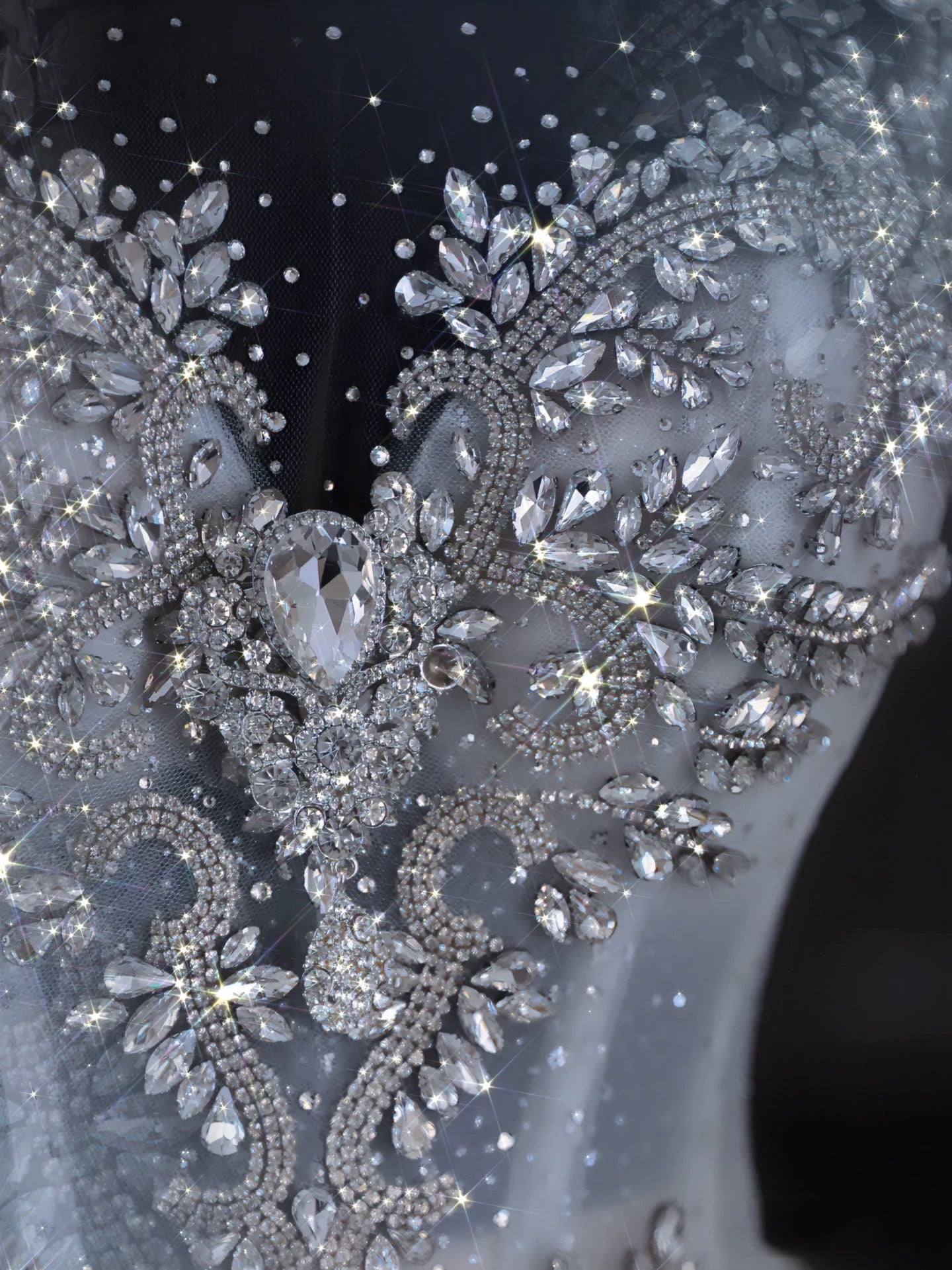 Unique Bridal Dress Ball Gown Scoop White Sequin Long Wedding Dresses Luxury Bride Dress Bridal Gowns DH1519