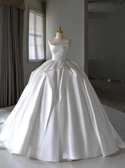 Princess Bridal Dress Ball Gown Strapless Satin Wedding Dress With Ruffles White Wedding Dresses Modest Wedding Gowns DH1549