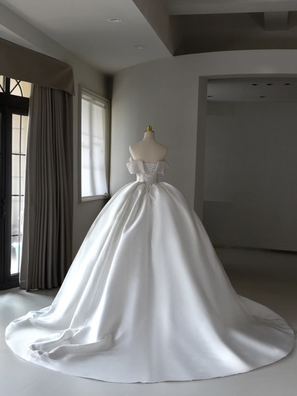 Princess Bridal Dress Ball Gown Off The Shoulder Satin Wedding Dress With Beads White Wedding Dresses Modest Wedding Gowns DH1550