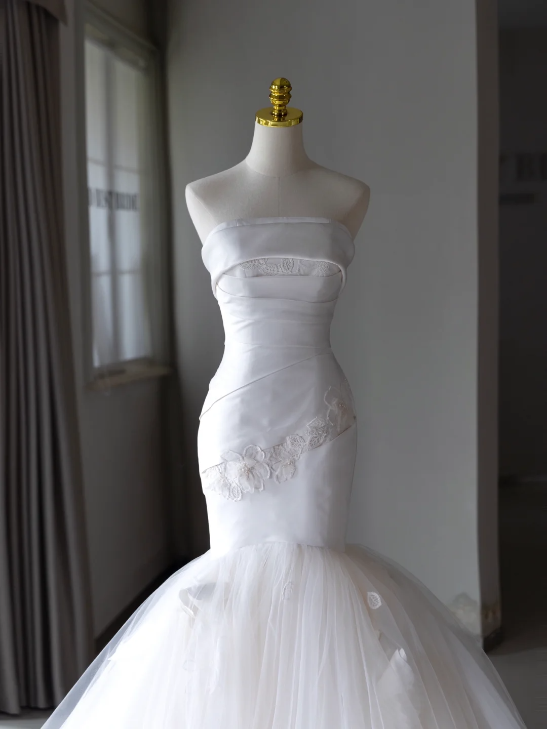 Simple Mermaid Strapless Satin White Tulle Wedding Dress Modest Wedding Dresses Princess Wedding Gowns DH1560