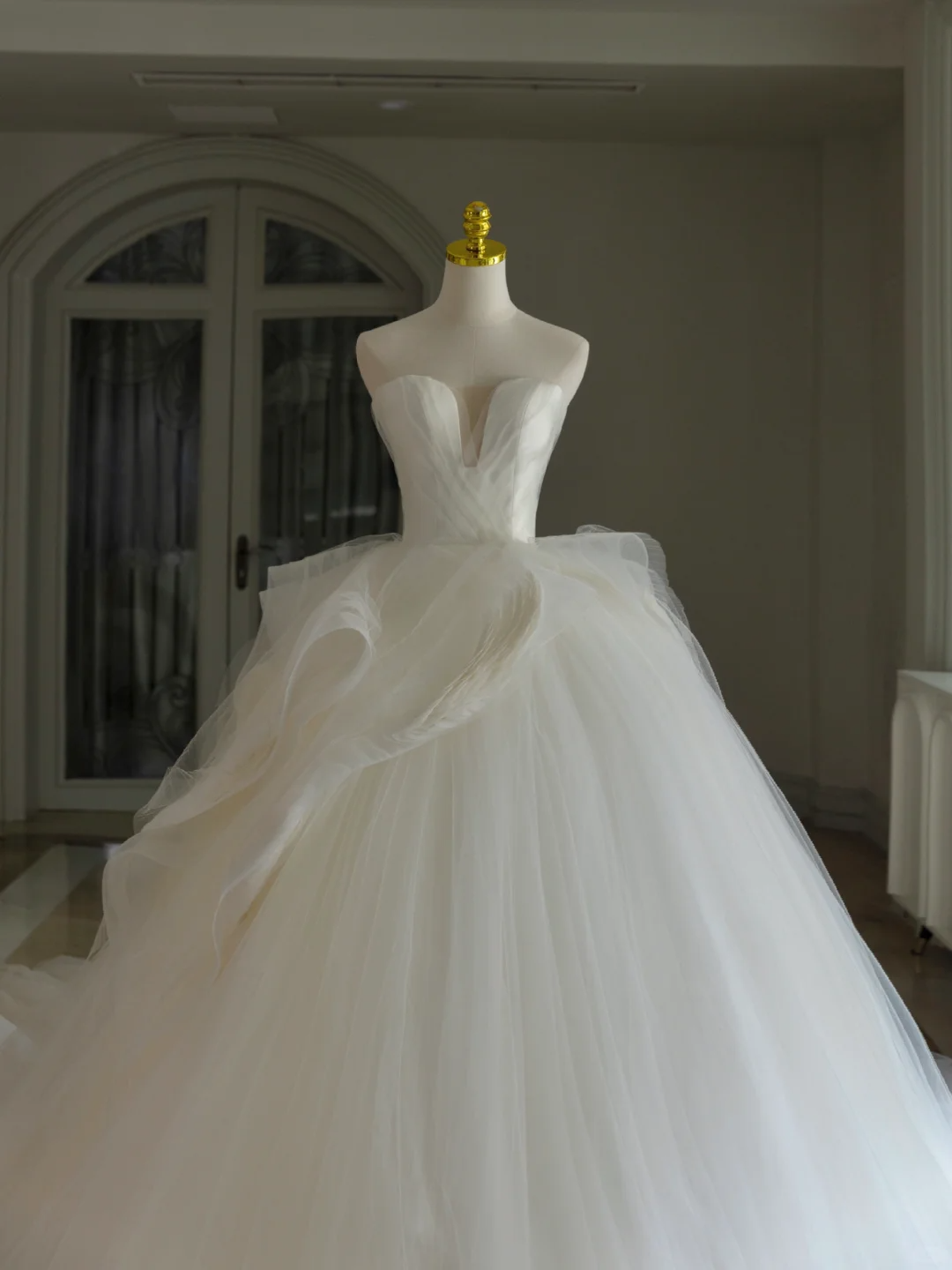 Princess Bridal Dress Ball Gown Sweetheart Tulle White Wedding Dress Long Wedding Dresses Modest Wedding Gowns DH1565