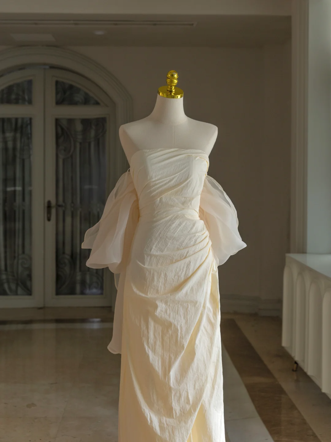 Princess Bridal Dress Sheath Strapless Wedding Dress With Short Sleeves Wedding Dresses Modest Wedding Gowns DH1613