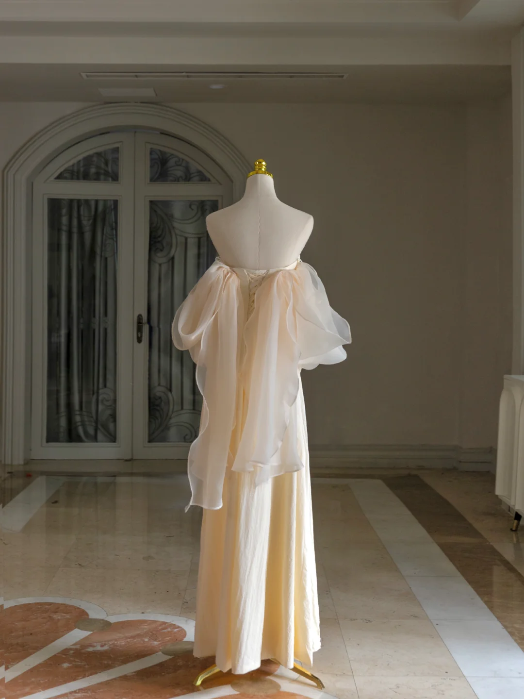 Princess Bridal Dress Sheath Strapless Wedding Dress With Short Sleeves Wedding Dresses Modest Wedding Gowns DH1613