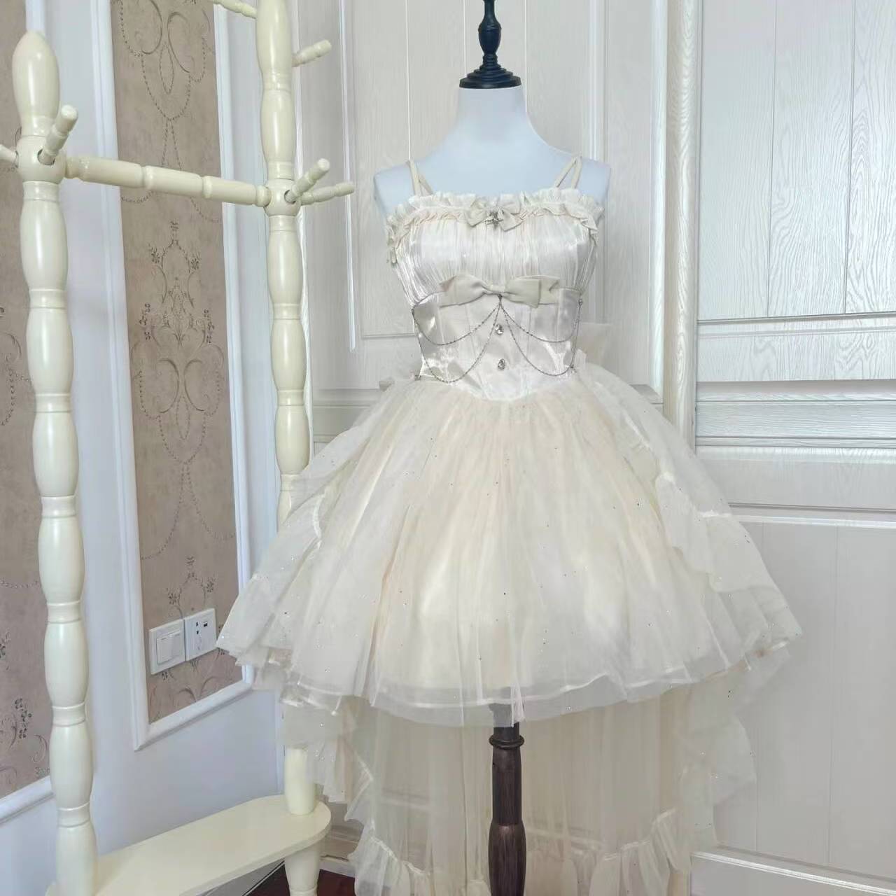 Cute Ball Gown Spaghetti Straps Ivory Formal 8th Grade Homecoming Dresses Middle School Lolita Dress Birthday Dress Lolita Outfits DH1645