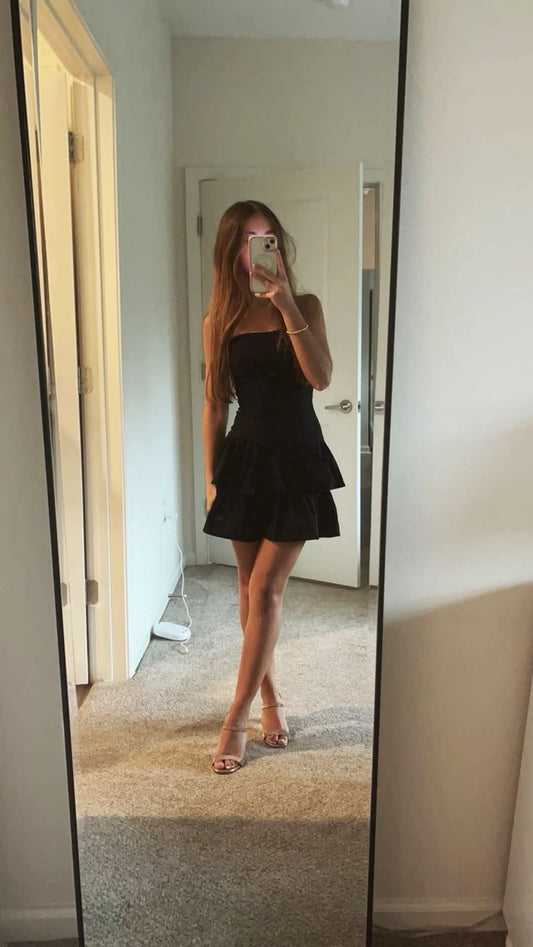 Unique Hoco Dresses A Line Strapless Short Black Satin Mini Formal 8th Grade Homecoming Dresses Middle School 18th Birthday Outfits Hoco Outfit DH1705
