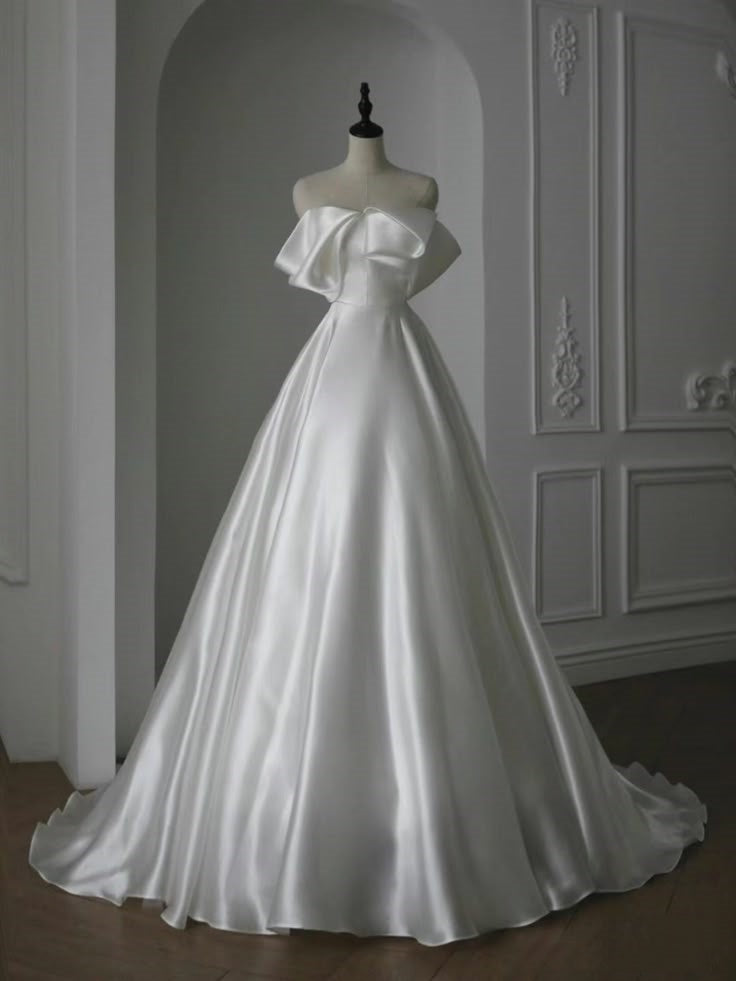 Simple Wedding Gown Bridal Dress A Line Strapless Wedding Dress White Satin Wedding Dresses Modest Wedding Gowns DH1785