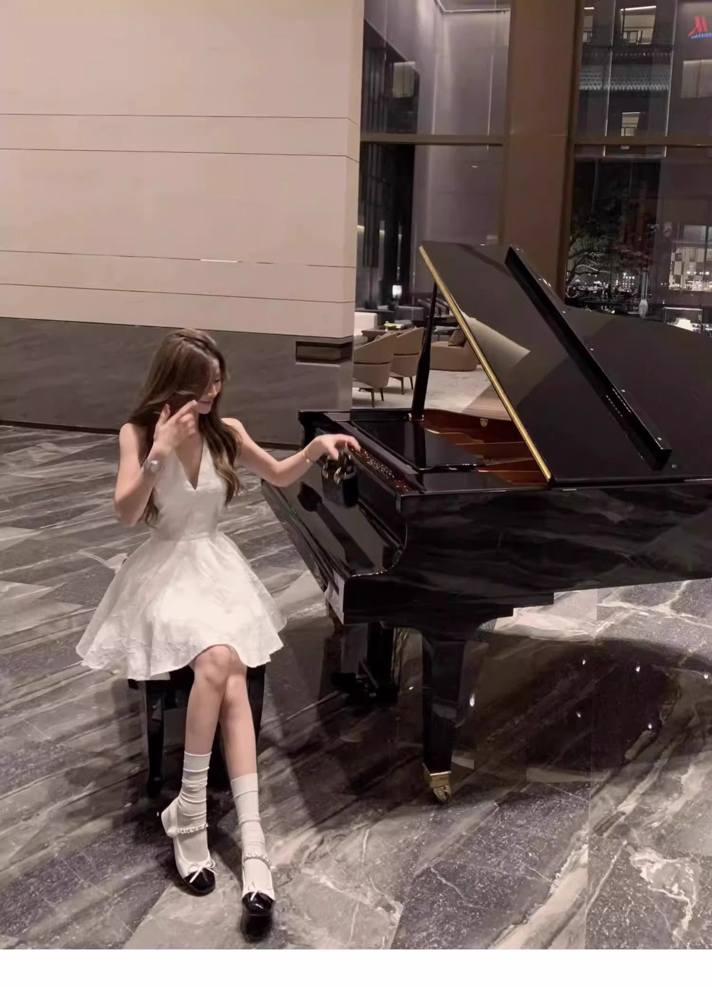 Classy A Line Halter White Lace Satin Short Mini Formal 8th Grade Homecoming Dresses Middle School Hoco Court Dress 16th Birthday Dress Hoco Outfits DH1798