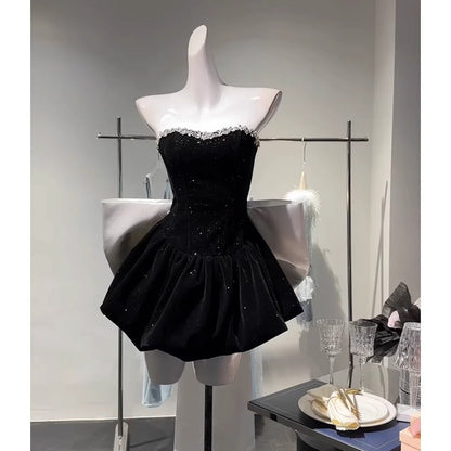 Cute A Line Sweetheart Black Velvet Short Mini Formal 8th Grade Homecoming Dresses Middle School Hoco Court Dress 18th Birthday Dress Hoco Outfits DH1800