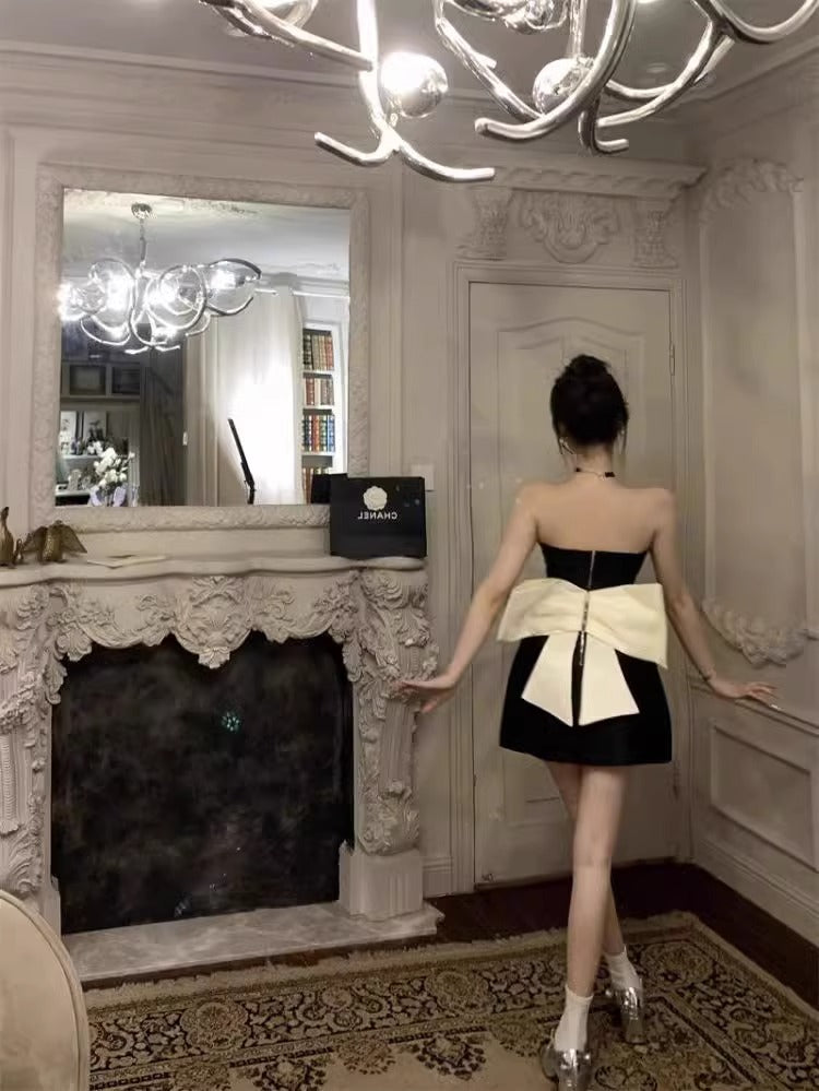 Classy A Line Strapless Little Black Dress Short Mini Formal 8th Grade Homecoming Dresses Middle School Hoco Court Dress 21st Birthday Dress Hoco Outfits DH1881