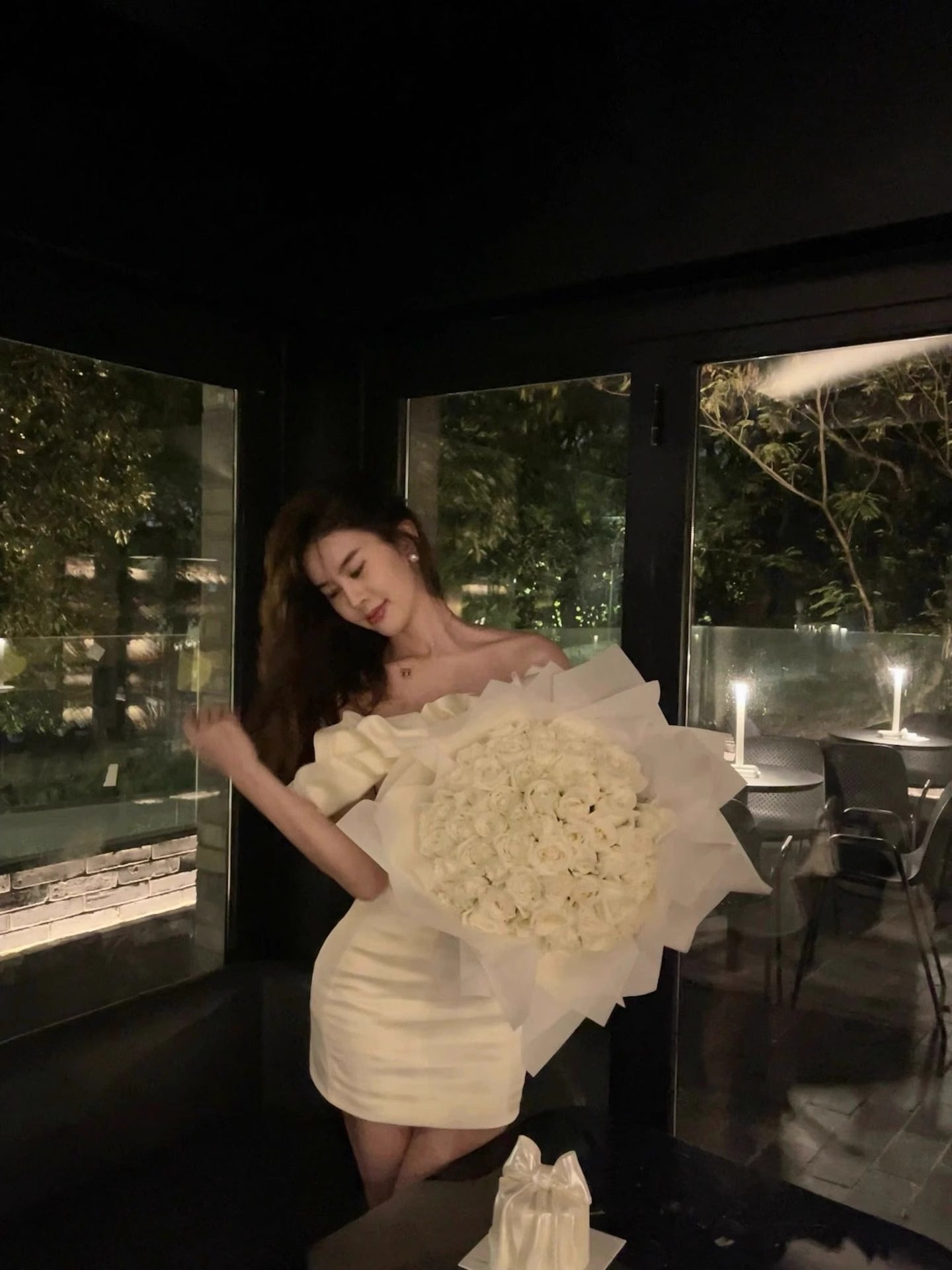 Classy Sheath Off The Shoulder White Satin Short Mini Formal 8th Grade Homecoming Dresses Middle School Hoco Court Dress 16th Birthday Dress Hoco Outfits DH1882