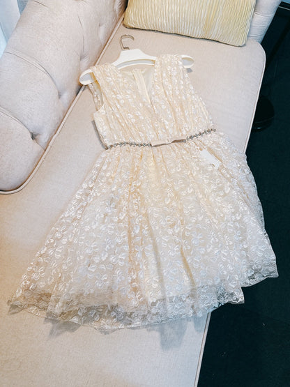 Pretty A Line V Neck Lace Grad Dress Inspo Short Mini Formal 8th Grade Homecoming Dresses High School Hoco Court Dress Graduation Dress Cocktail Birthday Outfits DH1918