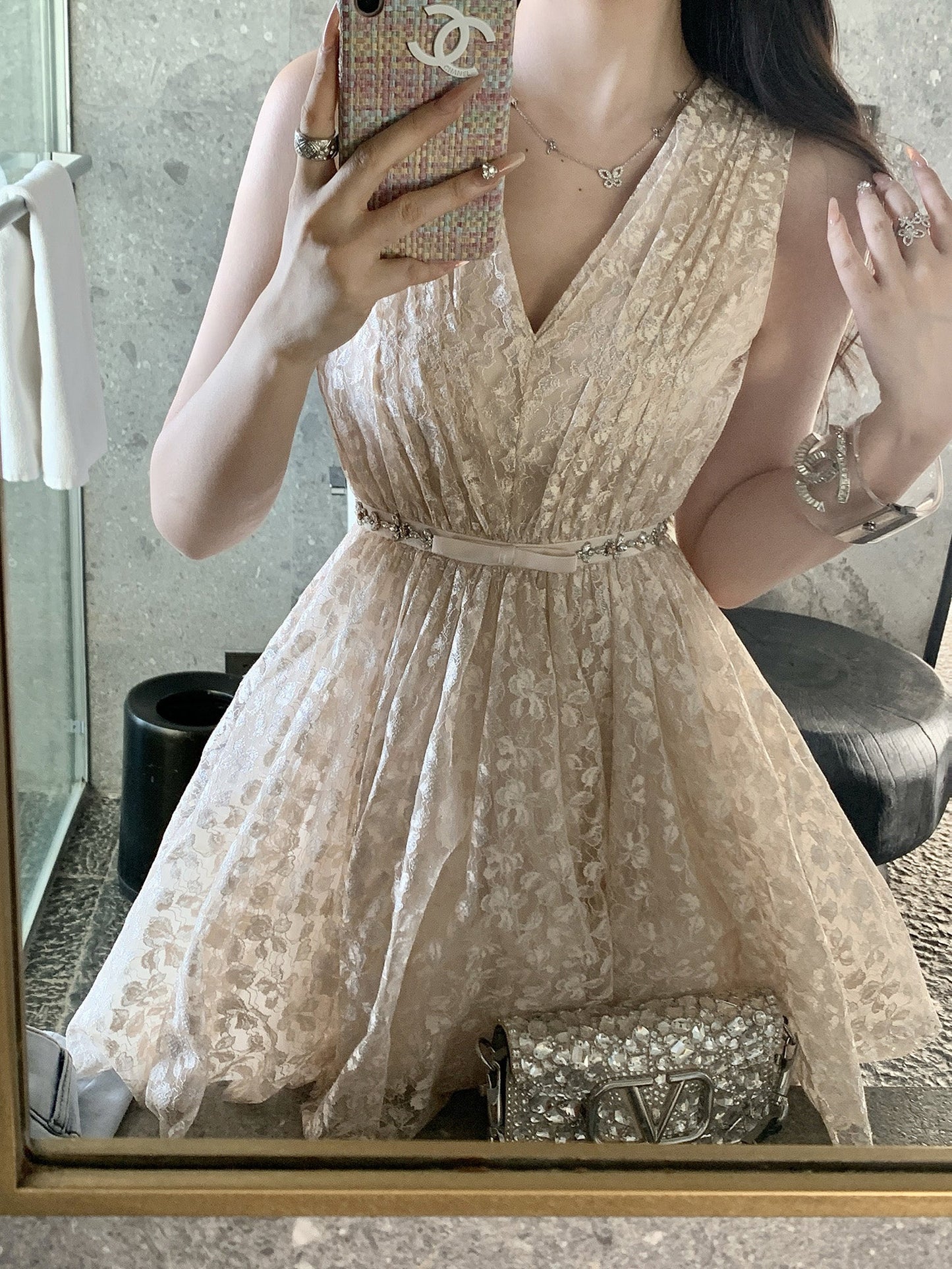 Pretty A Line V Neck Lace Grad Dress Inspo Short Mini Formal 8th Grade Homecoming Dresses High School Hoco Court Dress Graduation Dress Cocktail Birthday Outfits DH1918