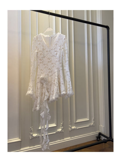 Pretty A Line V Neck Lace White Grad Dress Inspo Short Mini Formal 8th Grade Homecoming Dresses High School Hoco Court Dress Graduation Dress Cocktail Birthday Outfits DH1936