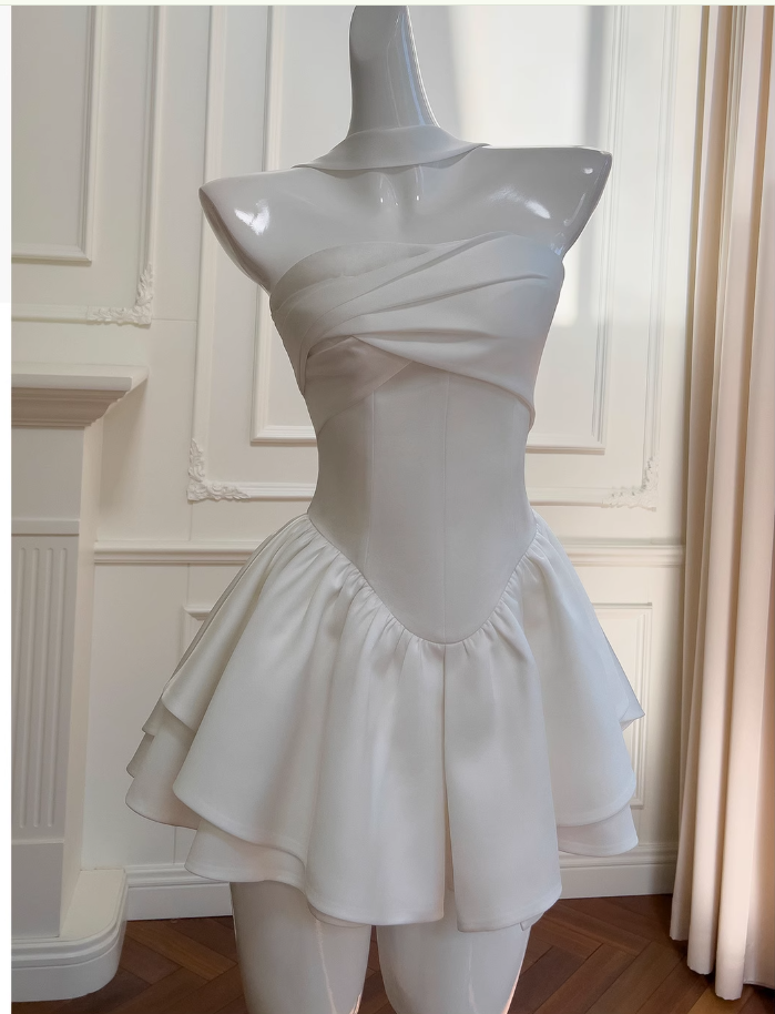 Pretty A Line Strapless Satin White Grad Dress Inspo Short Mini Formal 8th Grade Homecoming Dresses High School Hoco Court Dress Graduation Dress Cocktail Birthday Outfits DH1940