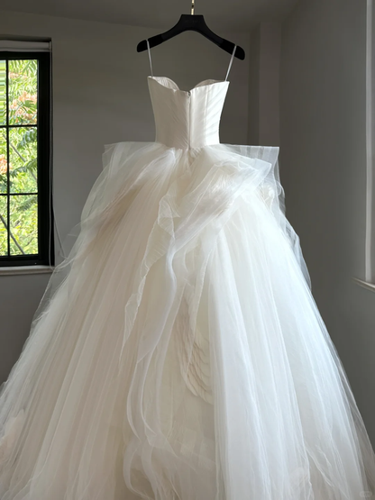 Ethereal Wedding Dress Ball Gown Sweetheart Tulle White Sleeveless Long Simple Wedding Dresses Bridal Gowns DH2052