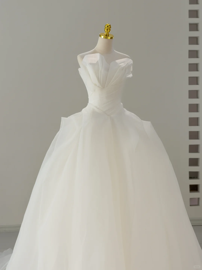 Timeless Bridal Dress Ball Gown Strapless Tulle Long Wedding Dress Boho Wedding Dresses Modest Wedding Gowns DH2057