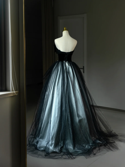 Pretty Ball Gown Strapless Black Tulle Long Lace Quinceanera Dress Formal Gowns Sweet 17 Dresses Vestido De 15 Anos Sweet 16 Dress DH2064