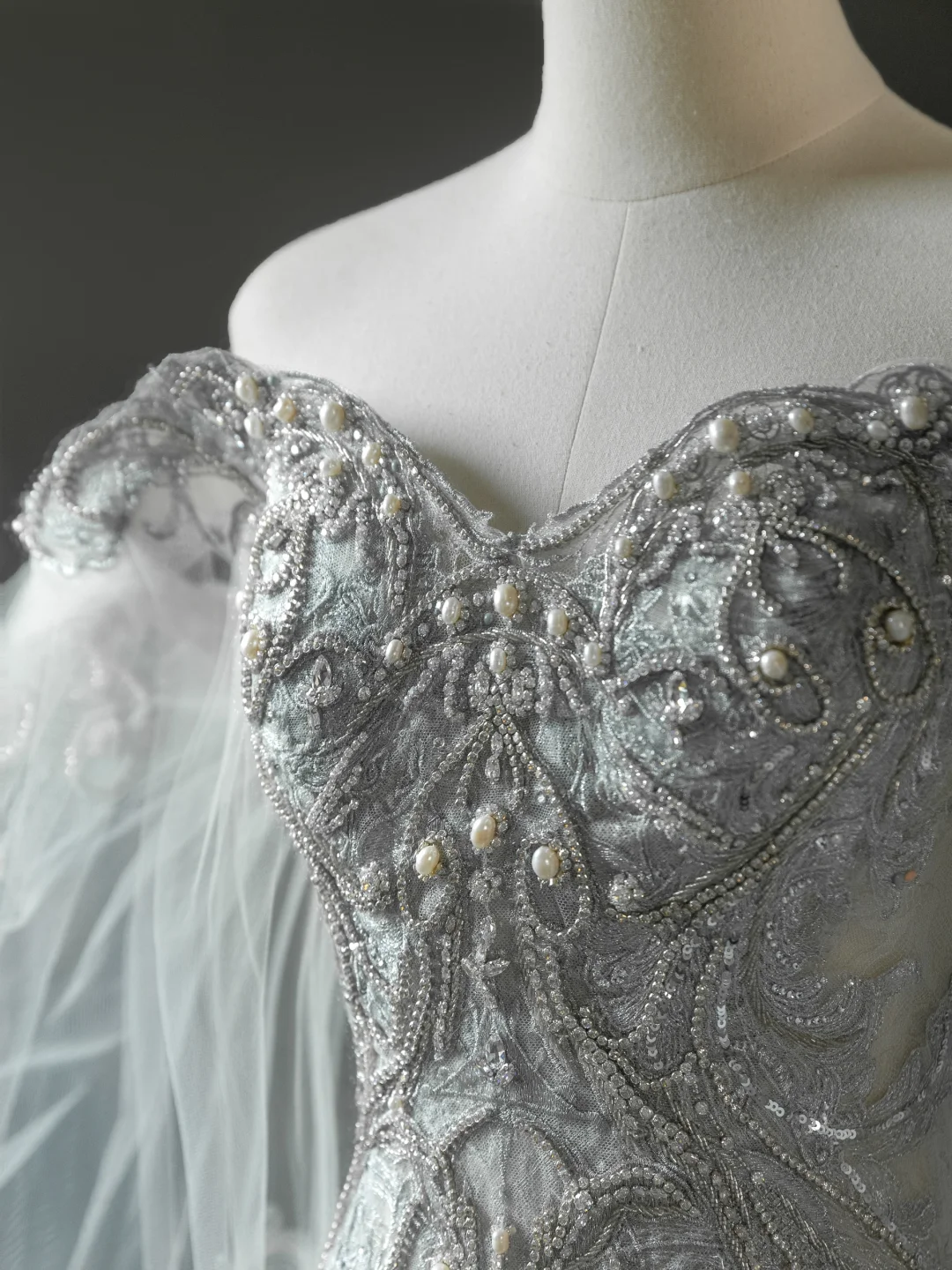 Princess Bridal Dress Mermaid Off The Shoulder Lace Tulle Long Sleeves Wedding Dress With Long Sleeves Wedding Dresses Modest Wedding Gowns DH2065