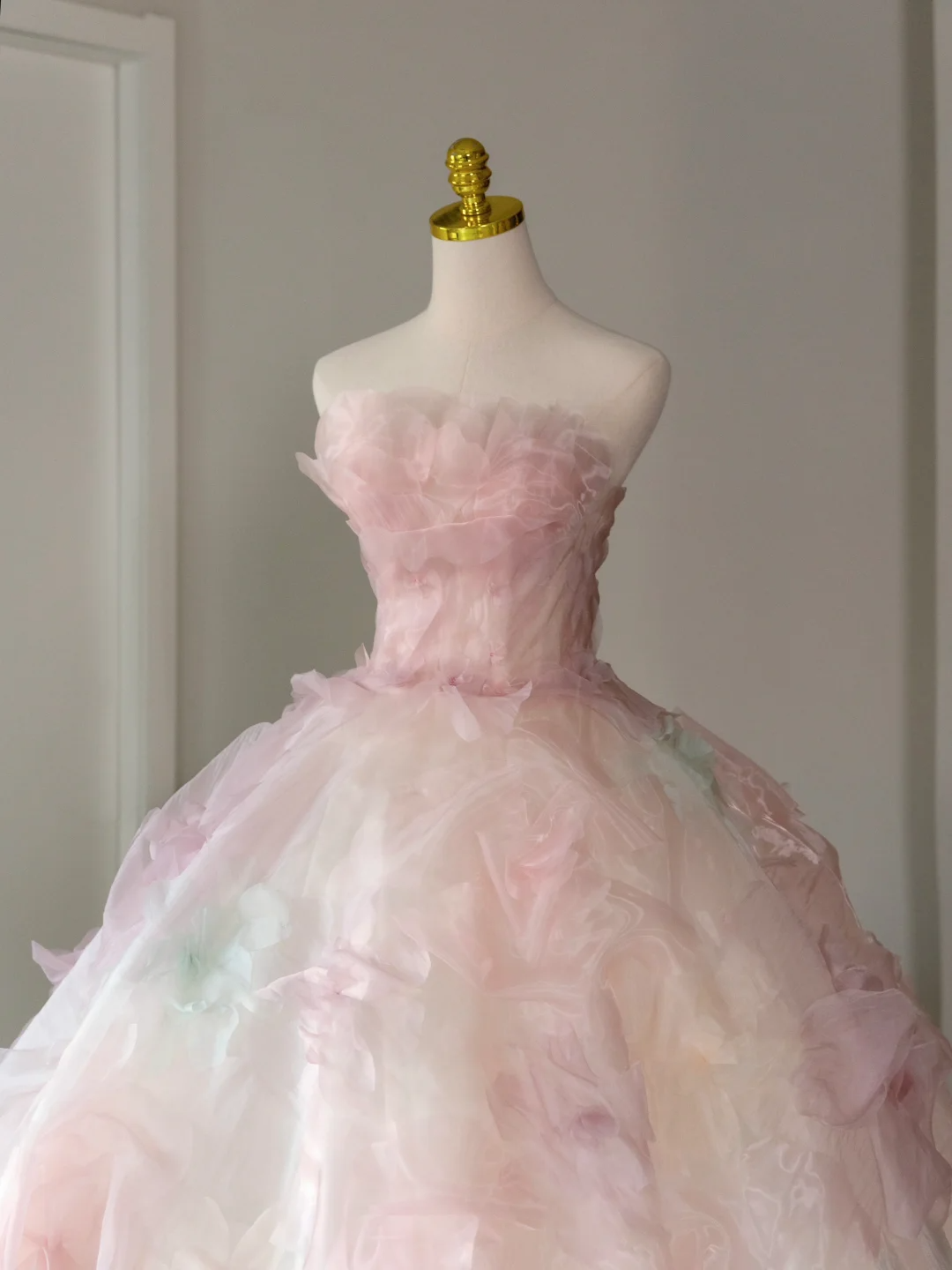 Pretty Ball Gown Strapless Pink Tulle Long Floral Quinceanera Dress Formal Gowns Sweet 17 Dresses Vestido De 15 Anos Sweet 16 Dress DH2071