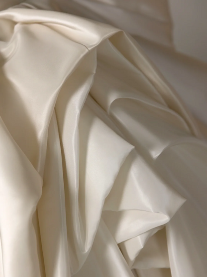 Timeless Bridal Dress Ball Gown Sweetheart Satin White Long Wedding Dress Long Wedding Dresses Modest Wedding Gowns DH2075