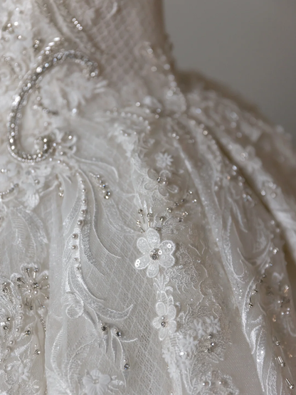 Timeless Bridal Dress Ball Gown Sweetheart Lace White Long Wedding Dress Long Wedding Dresses Modest Wedding Gowns DH2076