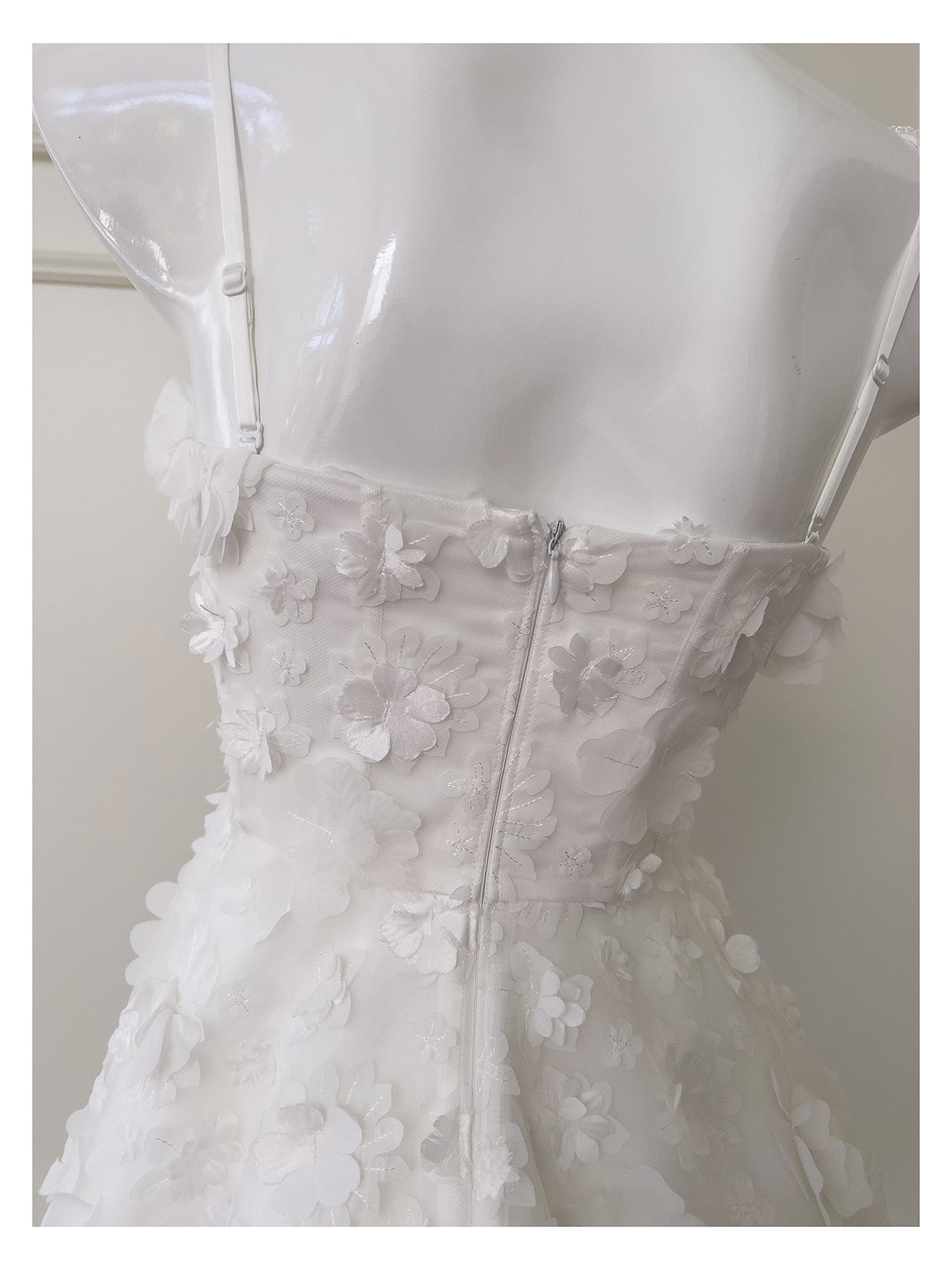 Modest A Line Spaghetti Straps White Floral Formal 8th Grade Homecoming Dresses Middle School Short Birthday Gowns Graduation Dress Hoco Outfits DH2105