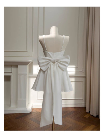 Modest A Line Square Neck White Formal 8th Grade Homecoming Dresses Middle School Short Birthday Gowns Graduation Dress Hoco Outfits DH2124