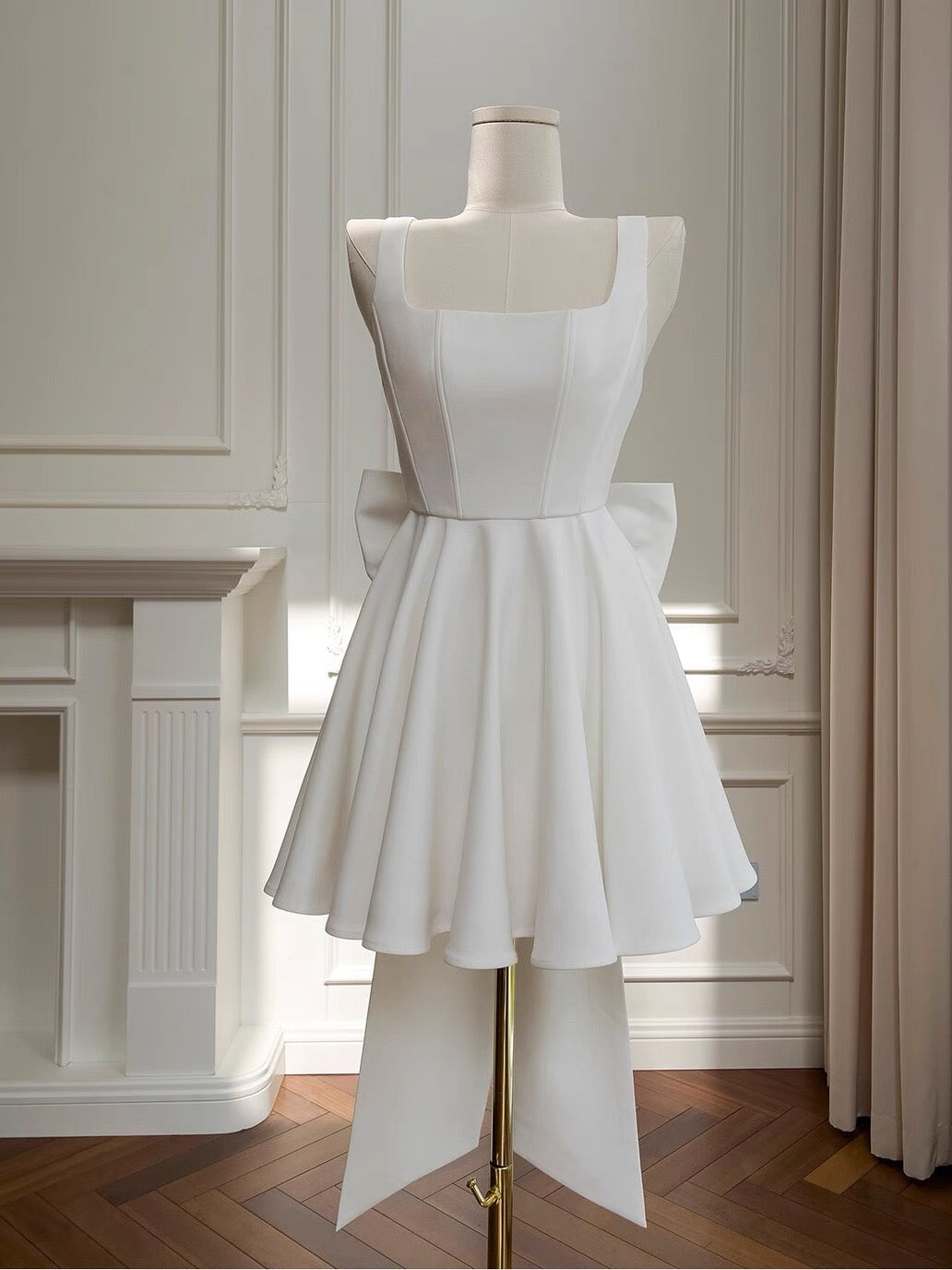 Modest A Line Square Neck White Formal 8th Grade Homecoming Dresses Middle School Short Birthday Gowns Graduation Dress Hoco Outfits DH2124