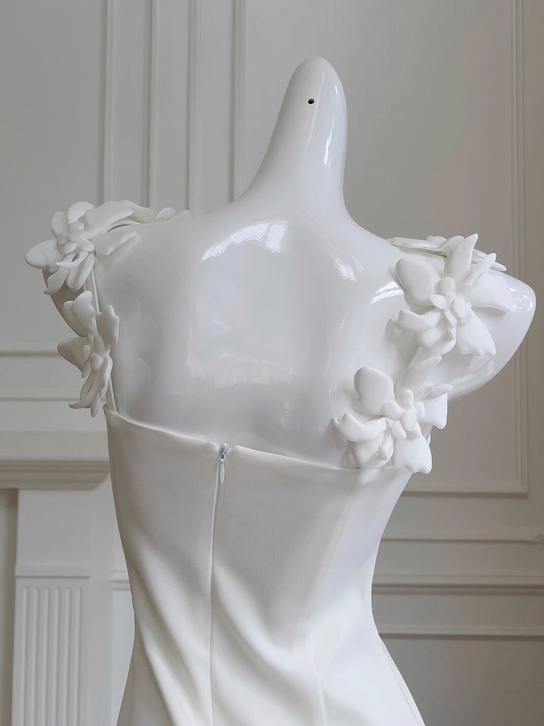 Modest Sheath Spaghetti Straps White Formal 8th Grade Homecoming Dress Middle School Short 18th Birthday Outfits Graduation Dress Hoco Dresses DH2129