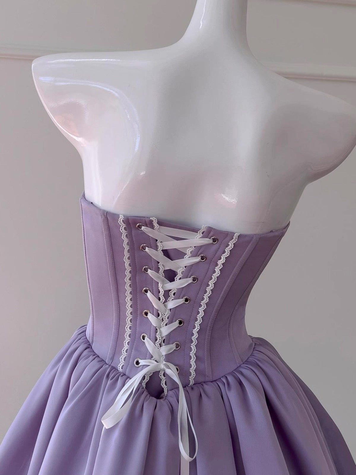 Modest A line Sweetheart Grape Satin Formal Short Homecoming Dress Middle School Short 21st Birthday Outfits Graduation Dress Cocktail Dresses DH2178