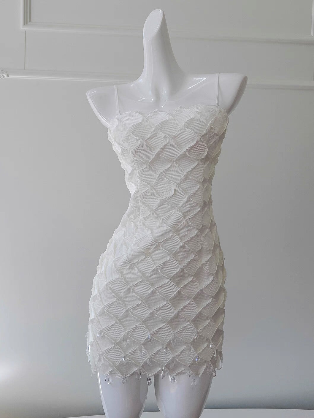 Cute Sheath Spaghetti Straps White Short Formal Homecoming Dress Middle School Short 20th Birthday Outfits Graduation Dress Cocktail Dresses DH2206