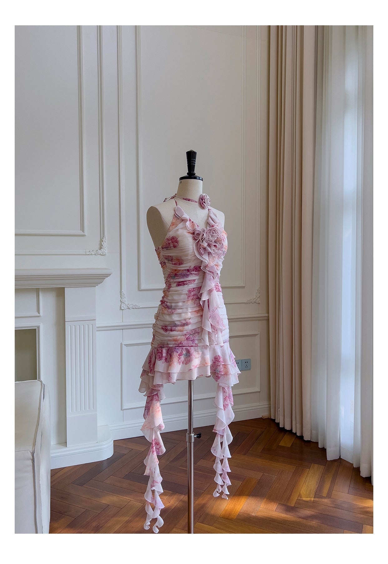 Pretty Sheath Halter Pink Floral Chiffon Short Formal Homecoming Dresses Middle School Short 21st Birthday Outfits Graduation Dress Mini Cocktail Dresses DH2289