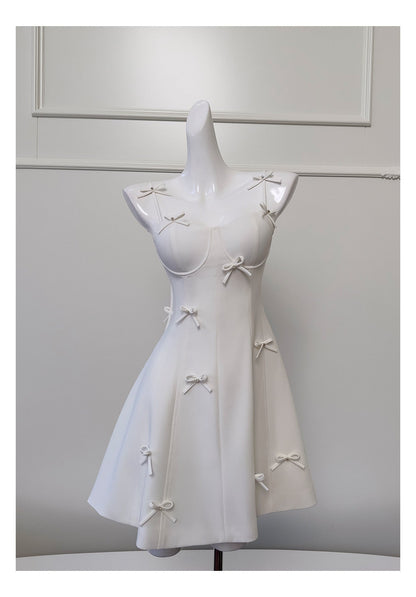 Pretty A Line Spaghetti Straps White Satin Short Formal Homecoming Dresses Middle School Short 21st Birthday Outfits Graduation Dress Mini Cocktail Dresses DH2296