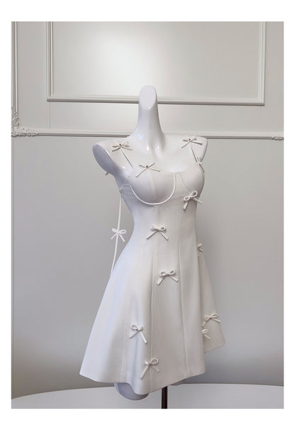 Pretty A Line Spaghetti Straps White Satin Short Formal Homecoming Dresses Middle School Short 21st Birthday Outfits Graduation Dress Mini Cocktail Dresses DH2296