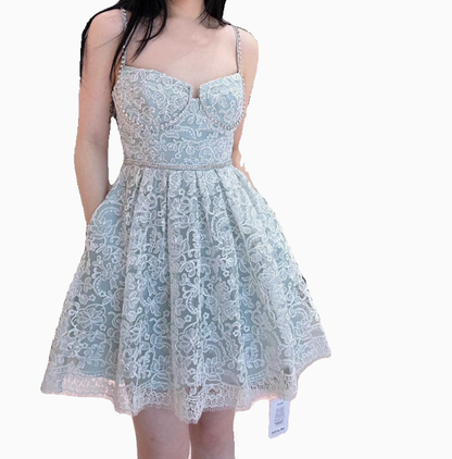 Pretty A Line Spaghetti Straps Gray Lace Short Formal Homecoming Dresses Middle School Short 21st Birthday Outfits Graduation Dress Mini Cocktail Dresses DH2298