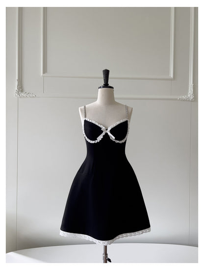 Pretty A Line Spaghetti Straps Black Satin Short Formal Homecoming Dresses Middle School Short 21st Birthday Outfits Graduation Dress Mini Cocktail Dresses DH2300