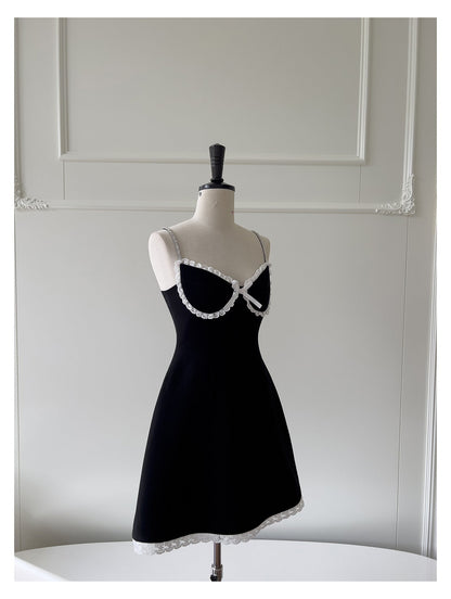 Pretty A Line Spaghetti Straps Black Satin Short Formal Homecoming Dresses Middle School Short 21st Birthday Outfits Graduation Dress Mini Cocktail Dresses DH2300