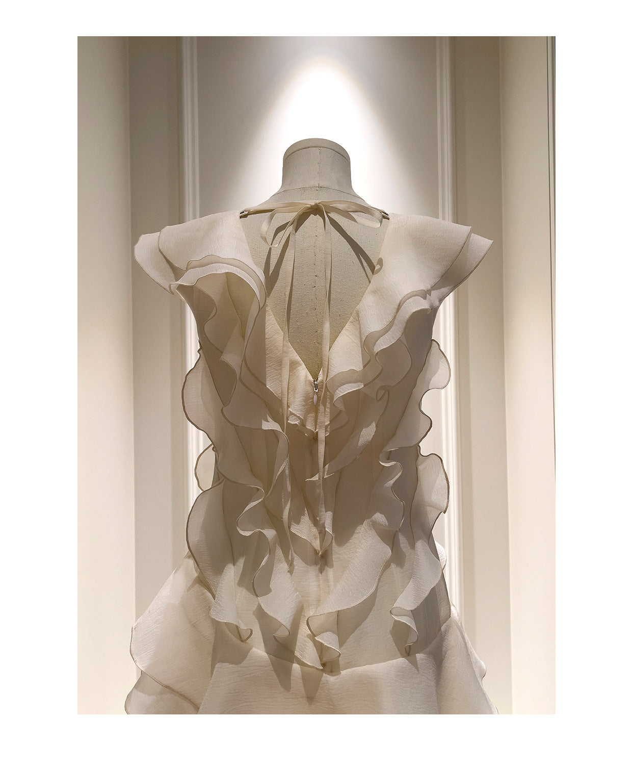 Pretty A line V Neck Ivory Chiffon Short Formal Homecoming Dresses Middle School Short 21st Birthday Outfits Graduation Dress Mini Cocktail Dresses DH2306